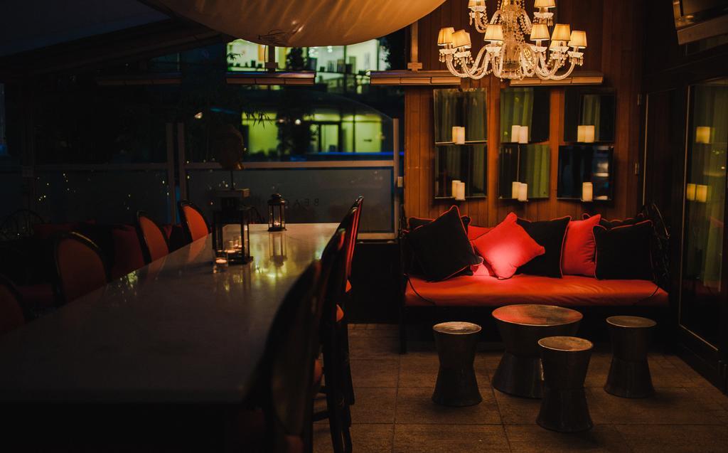 The Beacon Hotell Sandyford Eksteriør bilde