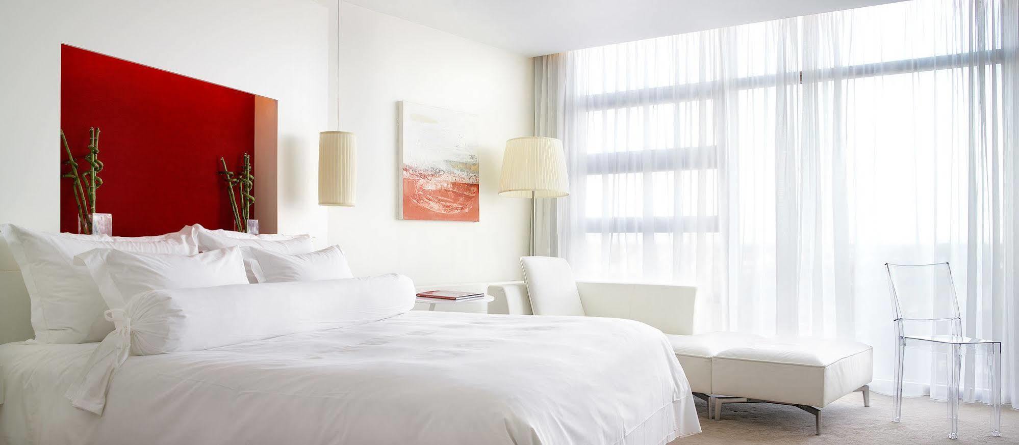The Beacon Hotell Sandyford Eksteriør bilde