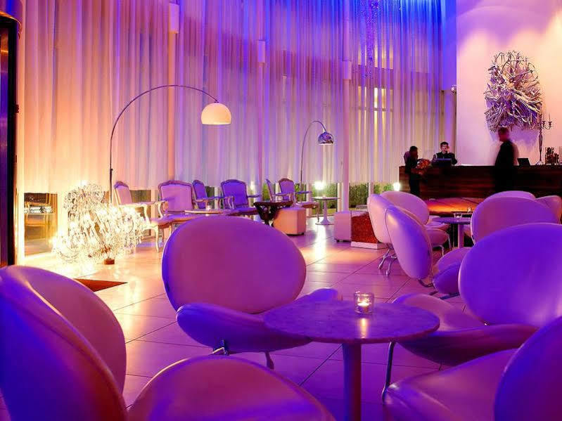 The Beacon Hotell Sandyford Eksteriør bilde