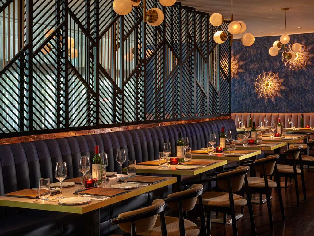 The Beacon Hotell Sandyford Restaurant bilde